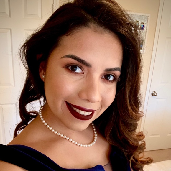 Meet your Posher, Carolina - Picture 1 of 1